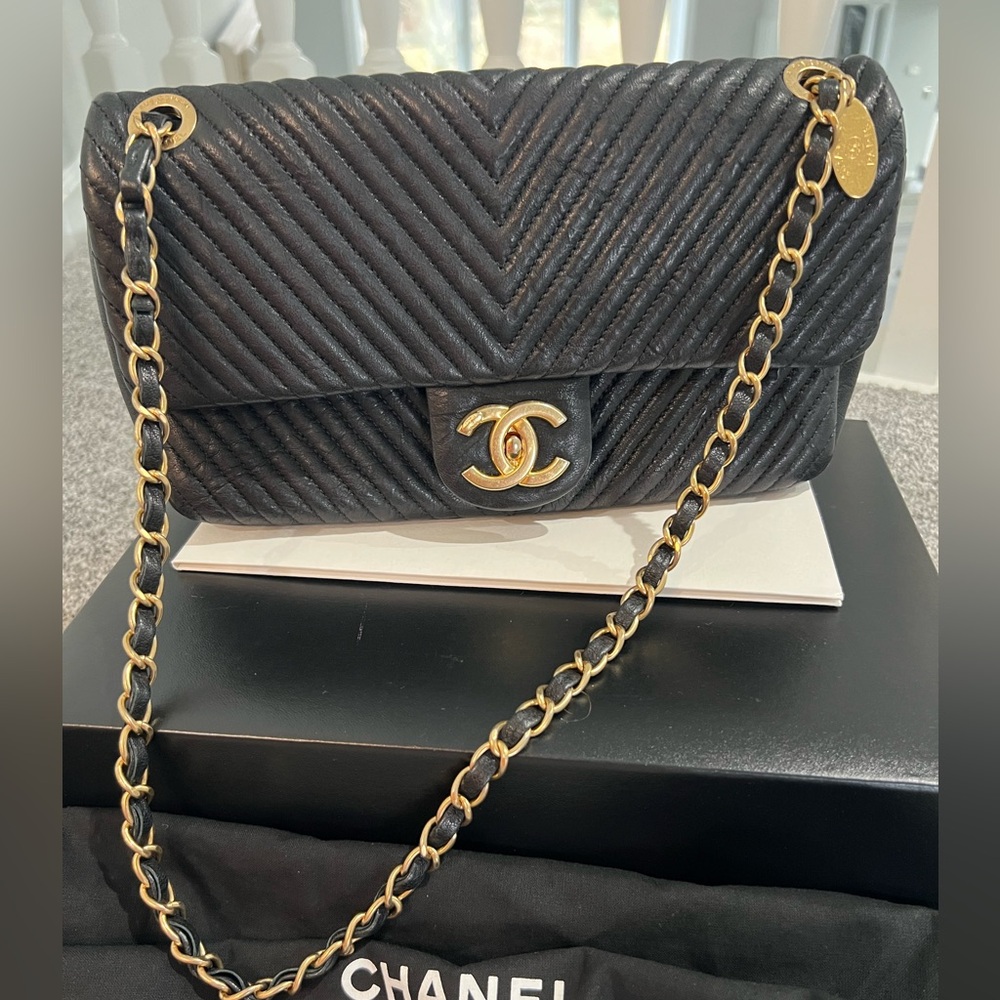 Chanel Chevron Black Shoulder Bag with Gold Chain